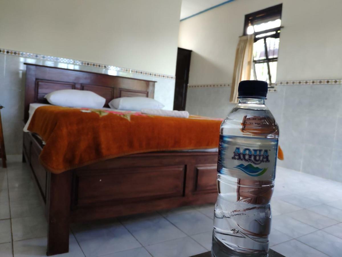 Rijasa Homestay كارانغاسِم المظهر الخارجي الصورة
