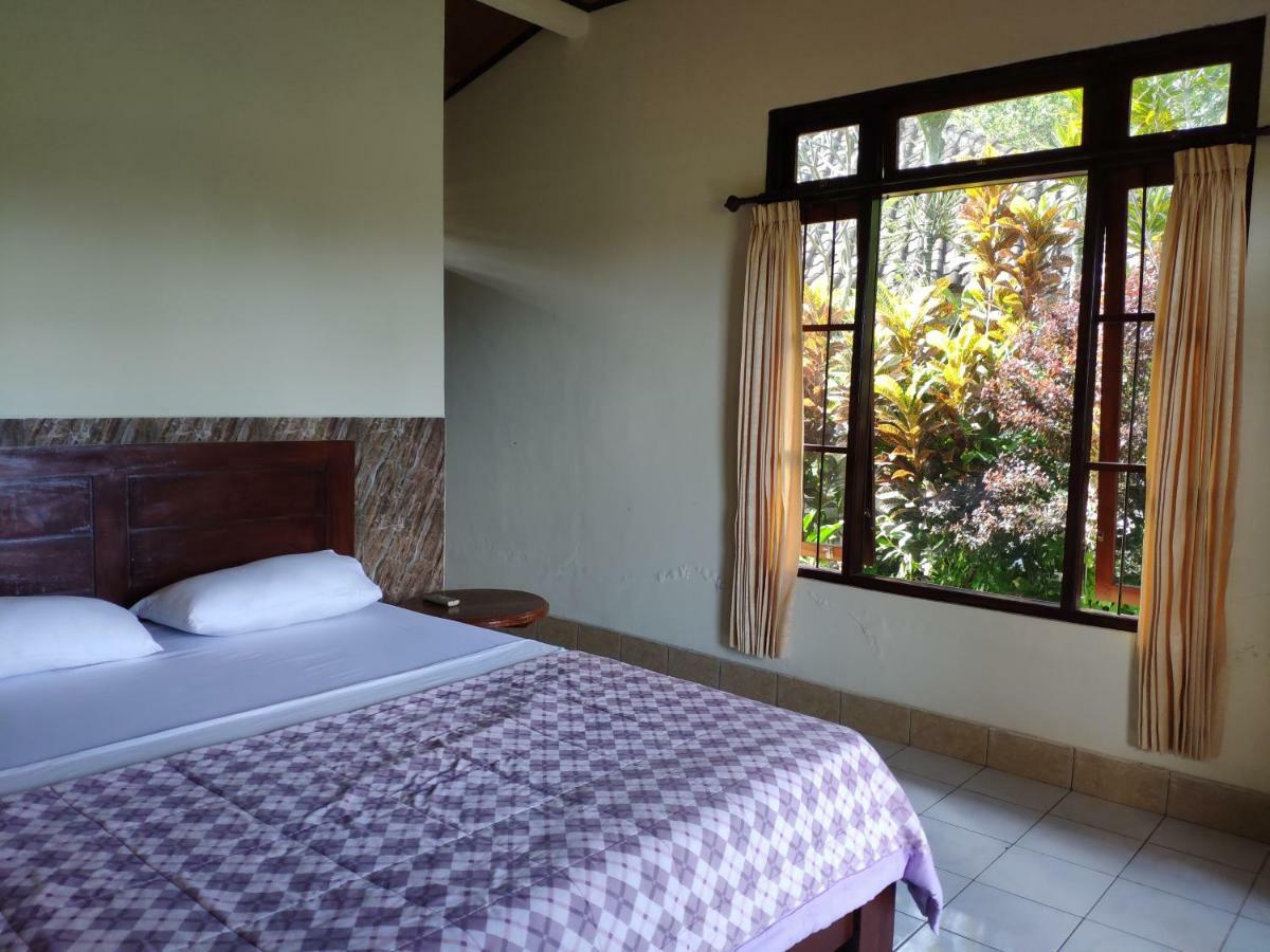 Rijasa Homestay كارانغاسِم المظهر الخارجي الصورة